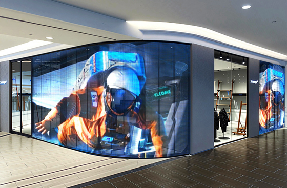 Transparent LED Grille Screen SMD1921 Waterproof IP67 For Retail Stores Shopping Malls