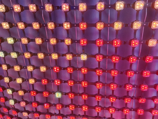 P62.5 Pixel LED Mesh Video Wall IP67 12V Outdoor Flexible LED Display Screen