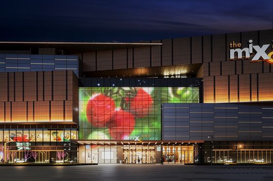 P4 Customized Transparent LED Screen Energy Saving Digital Indoor Advertising Display Media Wall Solution
