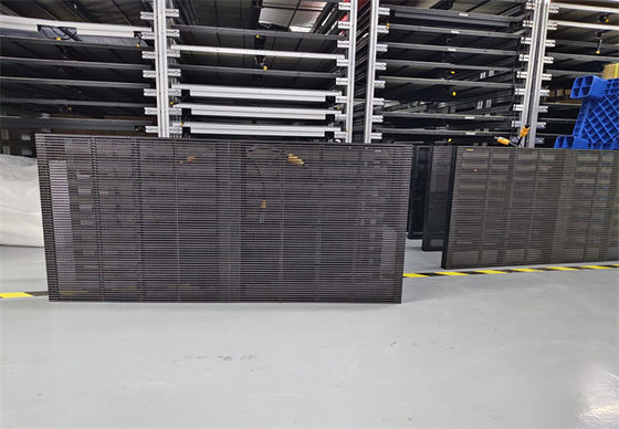 High Brightness 4500cd P3.9 Pixel Pitch 500x500mm LED Grille Display For Indoor Wall & Window