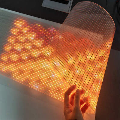 P6 3000cd DC5V 90% Clarity Transparent LED Screen Indoor High-end Store Decoration