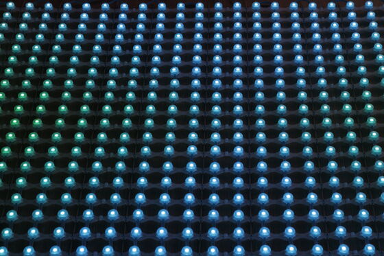 IP67 Waterproof Full Color P62.5 Outdoor LED Mesh Screen Flexible Mesh Curtain